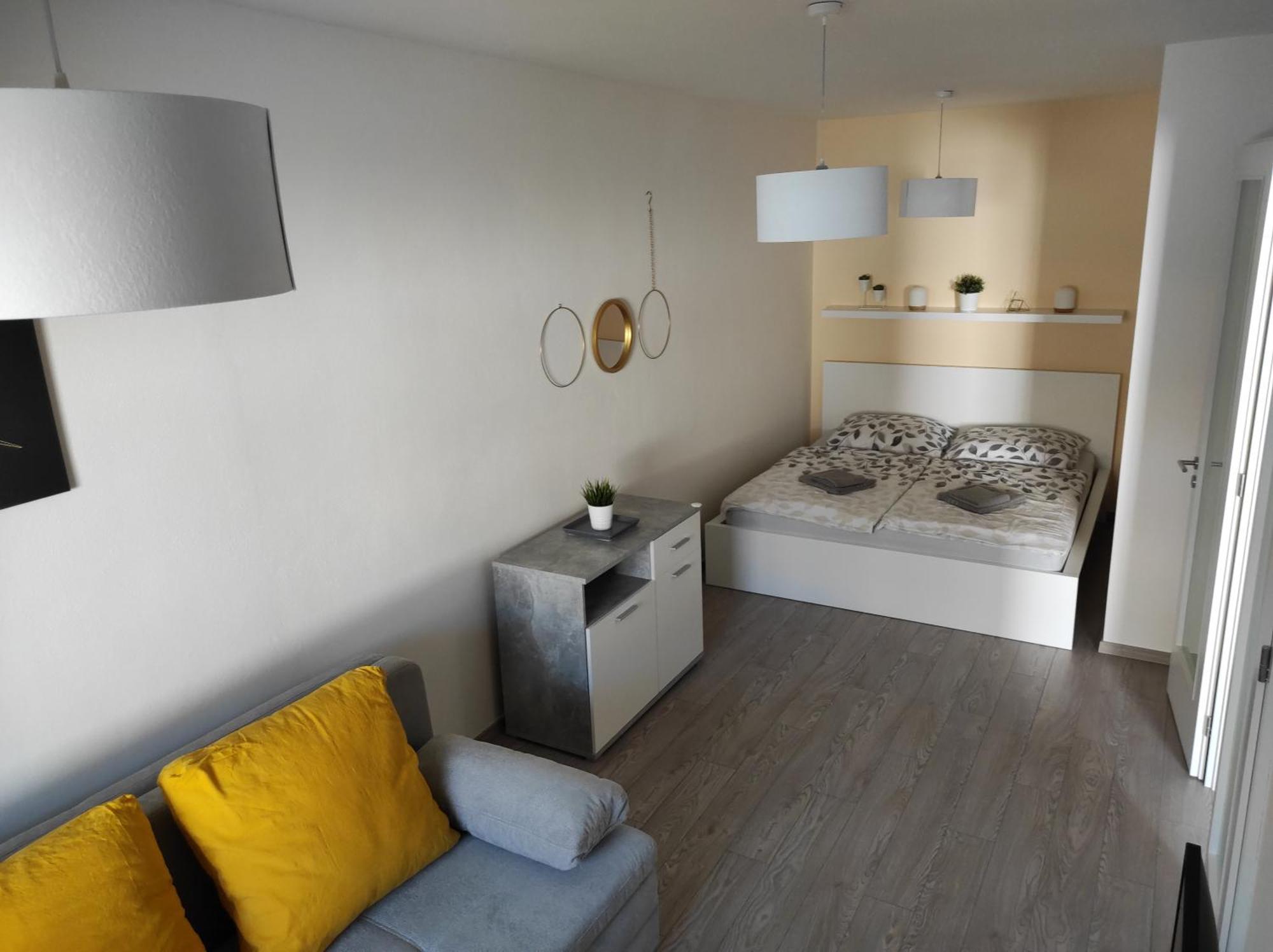 Dagmar Apartment *